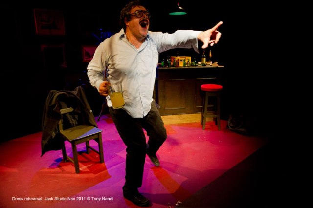 Rob Crouch as Oliver Reed